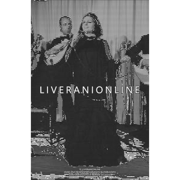 Neg- RETROSPETTIVA AMALIA RODRIGUES CANTANTE PORTOGHESE NELLA FOTO NELL\'ANNO 1972 AG ALDO LIVERANI SAS