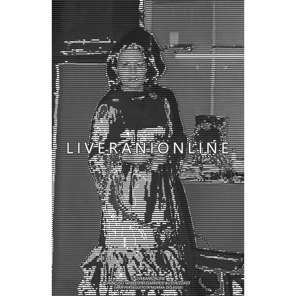 Neg- RETROSPETTIVA AMALIA RODRIGUES CANTANTE PORTOGHESE NELLA FOTO NELL\'ANNO 1972 AG ALDO LIVERANI SAS
