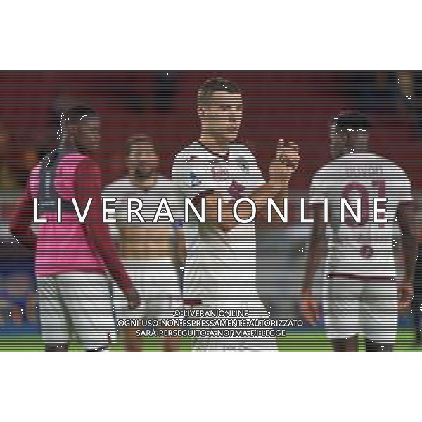 Alessandro Buongiorno of Torino FC applauds fans during the Italian soccer Serie A match US Lecce vs Torino FC on October 28, 2023 at Via del Mare Stadium in Lecce, Italy. Photo by Emmanuele Mastrodonato/ag. Aldo Liverani sas