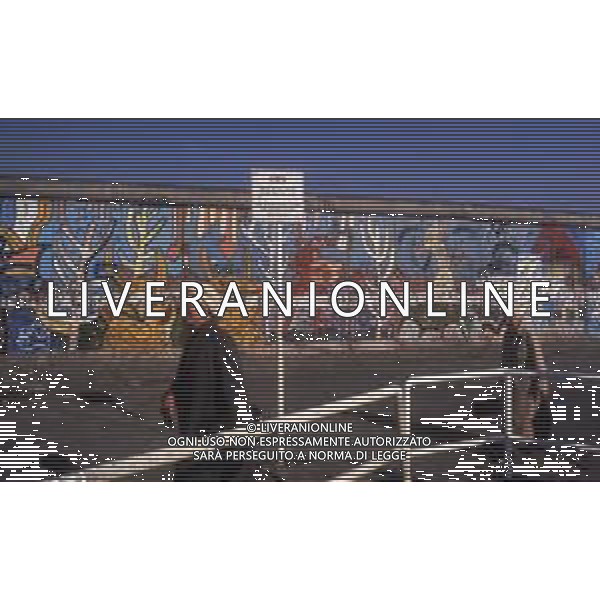 DIAP-GERMANIA EST ANNI 80 NELLA FOTO IL MURO DI BERLINO AG ALDO LIVERANI SAS