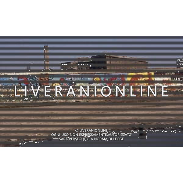 DIAP-GERMANIA EST ANNI 80 NELLA FOTO IL MURO DI BERLINO AG ALDO LIVERANI SAS
