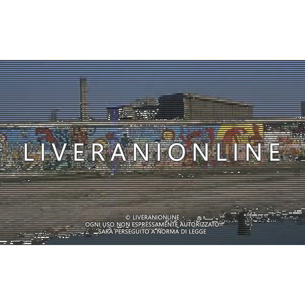 DIAP-GERMANIA EST ANNI 80 NELLA FOTO IL MURO DI BERLINO AG ALDO LIVERANI SAS