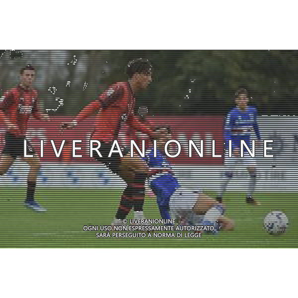 TVRG Milan vs Sampdoria nella foto Kevin Zeroli (Milan) e Marco Pellizzaro (Sampdoria) Milano 29-10-2023 Puma House of Football - centro sportivo Peppino Vismara Campionato Primavera 1 TIM - 8a giornata foto Roberto Garavaglia/ag. Aldo Liverani sasAGENZIA ALDO LIVERANI SAS
