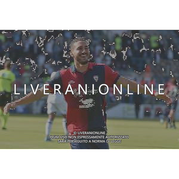 29-10-2023. Cagliari calcio- Frosinone calcio. 10° giornata campionato calcio italiano Serie A 2023/2024, Stadio Unipol Domus Cagliari. Foto Salvatore Moi/Agenzia Aldo Liverani s.as. Nella foto: Gol ed esultanza del Cagliari in casa contro Frosinone, nello stadio Unipol Domus di Cagliari. Segna:Agenzia Aldo Liverani s.a.s. Nella foto: Leonardo Pavoletti Cagliari ©Moi Salvatore / AGENZIA ALDO LIVERANI SAS