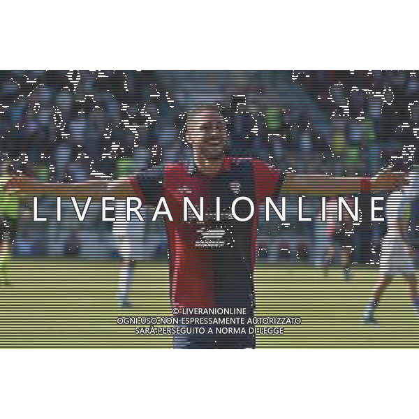 29-10-2023. Cagliari calcio- Frosinone calcio. 10° giornata campionato calcio italiano Serie A 2023/2024, Stadio Unipol Domus Cagliari. Foto Salvatore Moi/Agenzia Aldo Liverani s.as. Nella foto: Gol ed esultanza del Cagliari in casa contro Frosinone, nello stadio Unipol Domus di Cagliari. Segna:Agenzia Aldo Liverani s.a.s. Nella foto: Leonardo Pavoletti Cagliari ©Moi Salvatore / AGENZIA ALDO LIVERANI SAS