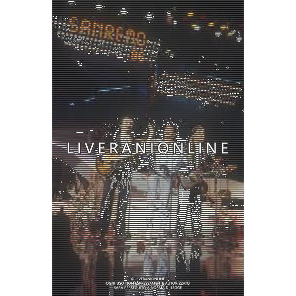 DIAP-RETROSPETTIVA RICCHI E POVERI COMPLESSO MUSICALE NELLA FOTO I RICCHI E POVERI AL FESTIVAL DI SANREMO NELL\'ANNO 1985 AG ALDO LIVERANI SAS