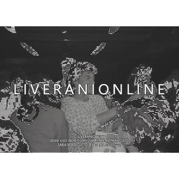 NEG-RETROSPETTIVA RICCHI E POVERI COMPLESSO MUSICALE NELLA FOTO I RICCHI E POVERI AL FESTIVAL DI SANREMO NELL\'ANNO 1985 AG ALDO LIVERANI SAS 
