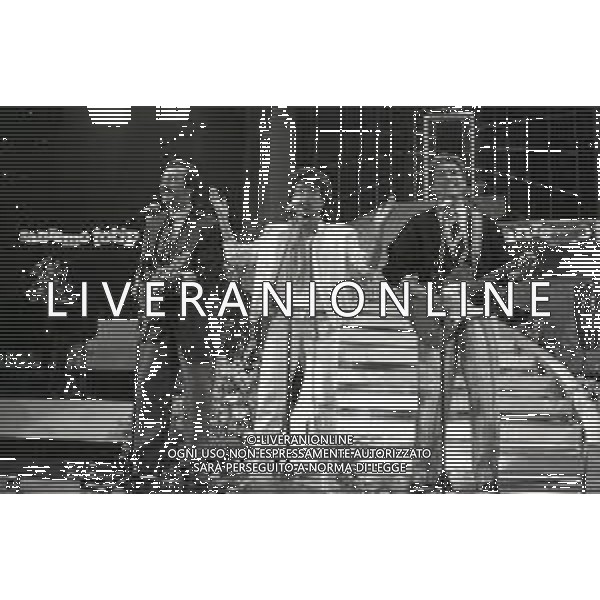 NEG-RETROSPETTIVA RICCHI E POVERI COMPLESSO MUSICALE NELLA FOTO I RICCHI E POVERI AL FESTIVAL DI SANREMO NELL\'ANNO 1985 AG ALDO LIVERANI SAS 