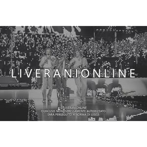 NEG-RETROSPETTIVA COMPLESSO MUSICALE RICCHIE POVERI NELLA FOTO IL COMPLESSO MUSICALE DEI RICCHI E POVERI A SAINT VINCENT ESTATE NELL\'ANNO 1986 AG ALDO LIVERANI SAS