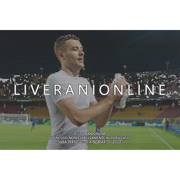 Alessandro Buongiorno of Torino FC applauds fans during the Italian soccer Serie A match US Lecce vs Torino FC on October 28, 2023 at Via del Mare Stadium in Lecce, Italy. Photo by Emmanuele Mastrodonato/ag. Aldo Liverani sas