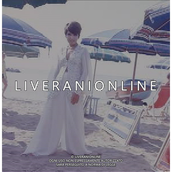 COL-RETROSPETTIVA LARA SAINT PAUL CANTANTE NELLA FOTO LARA SAINT PAUL A RICCIONE NELL\'ANNO 1969 AG ALDO LIVERANI SAS