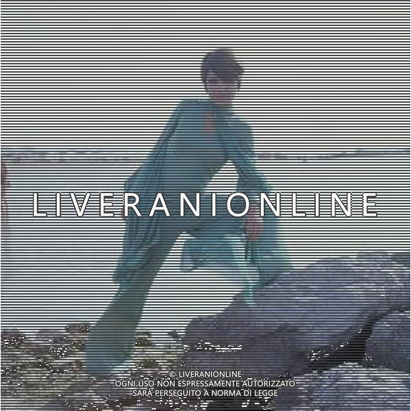 COL-RETROSPETTIVA LARA SAINT PAUL CANTANTE NELLA FOTO LARA SAINT PAUL A RICCIONE NELL\'ANNO 1969 AG ALDO LIVERANI SAS
