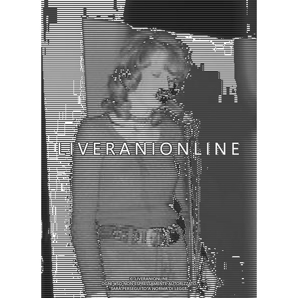 Neg- RETROSPETTIVA MINI TOURNEE\' PROMOZIONALE DAL TITOLO "FREE DIMENSION" A MILANO NOVEMBRE 1972 NELLA FOTO FIORELLA MANNOIA AG ALDO LIVERANI SAS