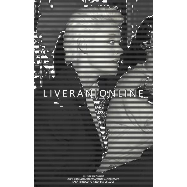 NEG-RETROSPETTIVA BRIGITTE NIELSEN ATTRICE  NELLA FOTO BRIGITTE NIELSEN PRESENTA IL SUO DISCO NELL\'ANNO 1987 A MILANO IN TERRAZZA MARTINI  AG ALDO LIVERANI SAS