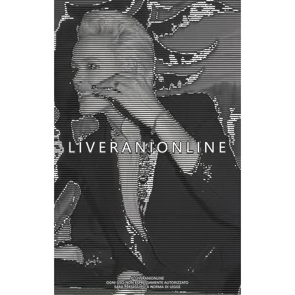 NEG-RETROSPETTIVA BRIGITTE NIELSEN ATTRICE  NELLA FOTO BRIGITTE NIELSEN PRESENTA IL SUO DISCO NELL\'ANNO 1987 A MILANO IN TERRAZZA MARTINI  AG ALDO LIVERANI SAS