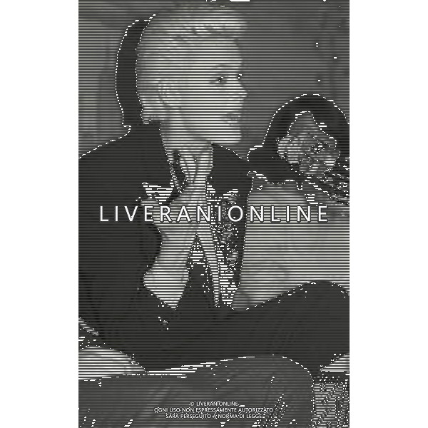 NEG-RETROSPETTIVA BRIGITTE NIELSEN ATTRICE  NELLA FOTO BRIGITTE NIELSEN PRESENTA IL SUO DISCO NELL\'ANNO 1987 A MILANO IN TERRAZZA MARTINI  AG ALDO LIVERANI SAS