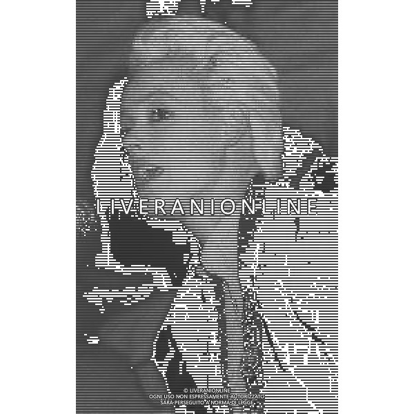 NEG-RETROSPETTIVA BRIGITTE NIELSEN ATTRICE  NELLA FOTO BRIGITTE NIELSEN PRESENTA IL SUO DISCO NELL\'ANNO 1987 A MILANO IN TERRAZZA MARTINI  AG ALDO LIVERANI SAS