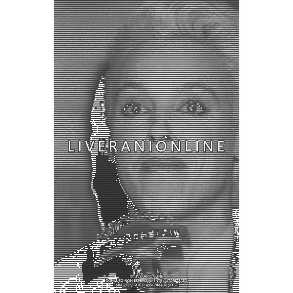 NEG-RETROSPETTIVA BRIGITTE NIELSEN ATTRICE  NELLA FOTO BRIGITTE NIELSEN PRESENTA IL SUO DISCO NELL\'ANNO 1987 A MILANO IN TERRAZZA MARTINI  AG ALDO LIVERANI SAS