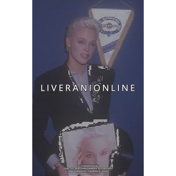 COL-RETROSPETTIVA BRIGITTE NIELSEN ATTRICE NELLA FOTO BRIGITTE NIELSEN PRESENTA IL SUO DISCO NELL\'ANNO 1987 A MILANO IN TERRAZZA MARTINI AG ALDO LIVERANI SAS 