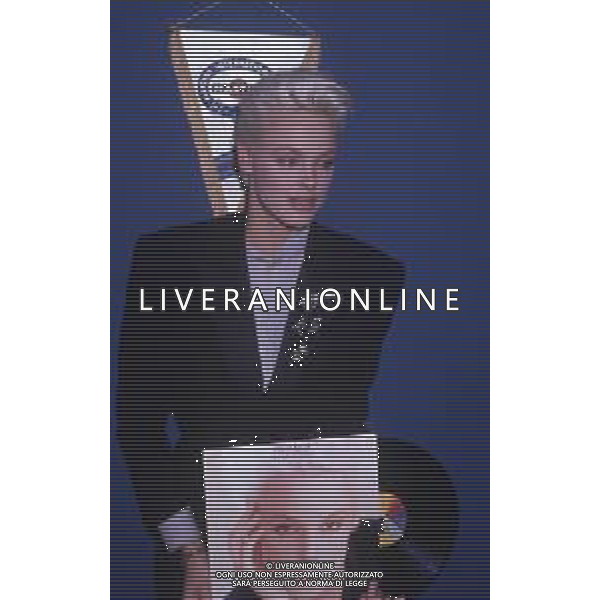 COL-RETROSPETTIVA BRIGITTE NIELSEN ATTRICE NELLA FOTO BRIGITTE NIELSEN PRESENTA IL SUO DISCO NELL\'ANNO 1987 A MILANO IN TERRAZZA MARTINI AG ALDO LIVERANI SAS 