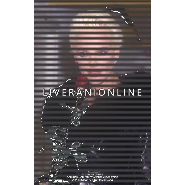 DIAP-RETROSPETTIVA BRIGITTE NIELSEN ATTRICE NELLA FOTO BRIGITTE NIELSEN NELL\'ANNO 1989 A MILANO TRASMISSIONE TELEVISIVA “ODIENS“ AG ALDO LIVERANI SAS 