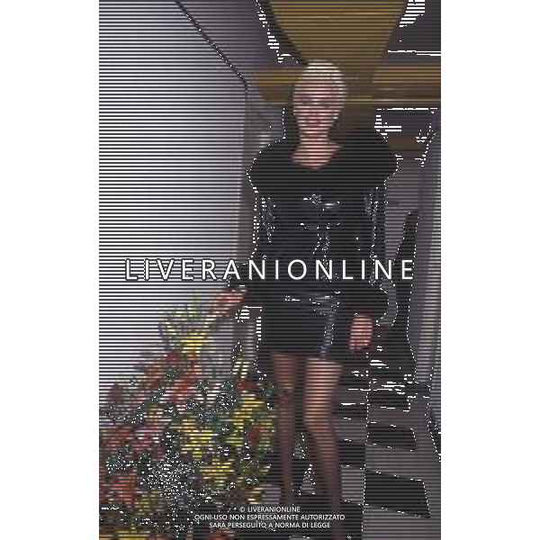 DIAP-RETROSPETTIVA BRIGITTE NIELSEN ATTRICE NELLA FOTO BRIGITTE NIELSEN NELL\'ANNO 1989 A MILANO TRASMISSIONE TELEVISIVA “ODIENS“ AG ALDO LIVERANI SAS 