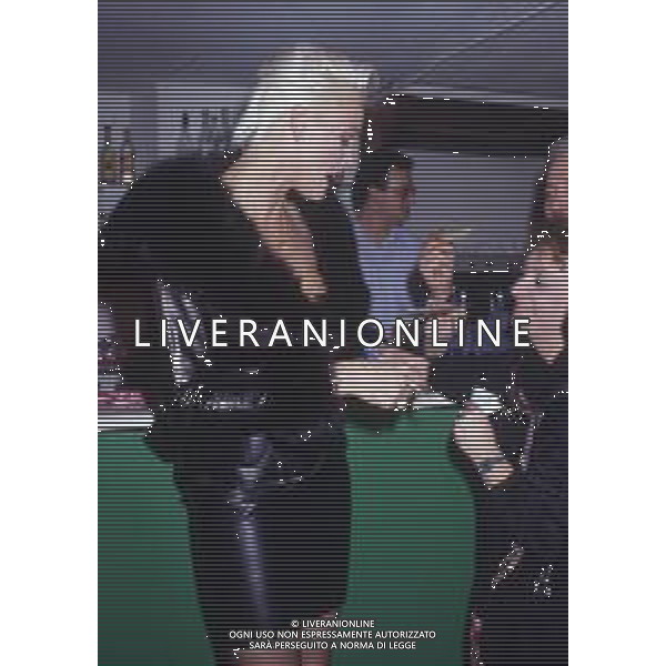 DIAP-RETROSPETTIVA BRIGITTE NIELSEN ATTRICE NELLA FOTO BRIGITTE NIELSEN NELL\'ANNO 1989 A MILANO TRASMISSIONE TELEVISIVA “ODIENS“ AG ALDO LIVERANI SAS