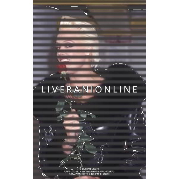 DIAP-RETROSPETTIVA BRIGITTE NIELSEN ATTRICE NELLA FOTO BRIGITTE NIELSEN NELL\'ANNO 1989 A MILANO TRASMISSIONE TELEVISIVA “ODIENS“ AG ALDO LIVERANI SAS 
