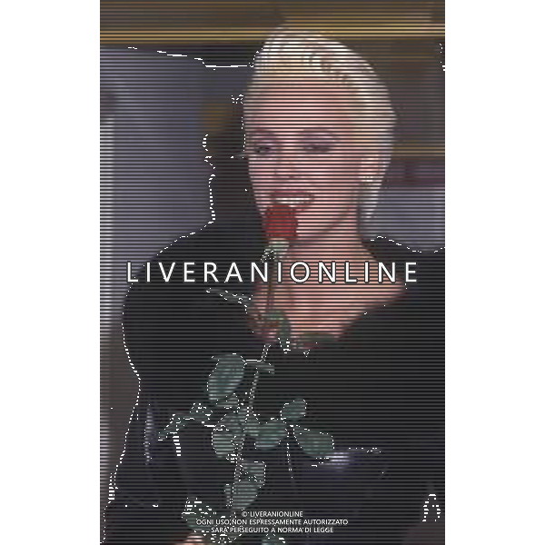 DIAP-RETROSPETTIVA BRIGITTE NIELSEN ATTRICE NELLA FOTO BRIGITTE NIELSEN NELL\'ANNO 1989 A MILANO TRASMISSIONE TELEVISIVA “ODIENS“ AG ALDO LIVERANI SAS 