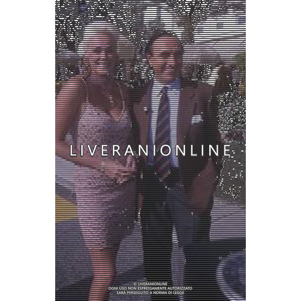DIAP-RETROSPETTIVA BRIGITTE NIELSEN ATTRICE NELLA FOTO BRIGITTE NIELSEN CON PIPPO BAUDO NELL\'ANNO 1992 A SANREMO AG ALDO LIVERANI SAS 