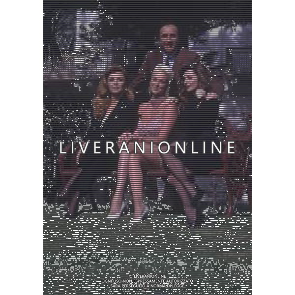 DIAP-RETROSPETTIVA BRIGITTE NIELSEN ATTRICE NELLA FOTO BRIGITTE NIELSEN CON ALBA PARIETTI MILLY CARLUCCI E PIPPO BAUDO NELL\'ANNO 1992 A SANREMO AG ALDO LIVERANI SAS  