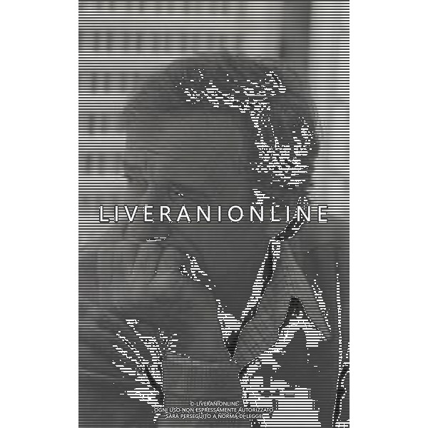NEG-RETROSPETTIVA YVES MONTAND ATTORE NELLA FOTO YVES MONTAND NELL\'ANNO 1978 A CANNES  AG ALDO LIVERANI SAS  