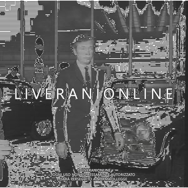 NEG-RETROSPETTIVA YVES MONTAND ATTORE NELLA FOTO YVES MONTAND NELL\'ANNO 1969 A ROMA AG ALDO LIVERANI SAS 