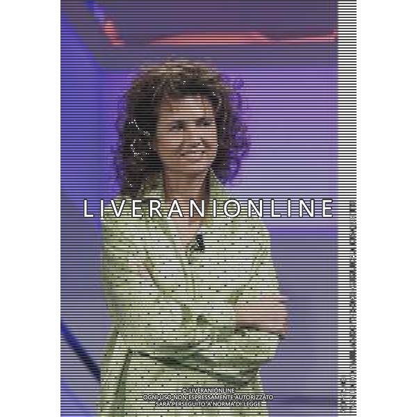 ROMA, 7-2-2001 GIGLIOLA CINQUETTI CONDUCE IL PROGRAMMA DI SAT2000 "VIVENDO PARLANDO“ AFFIANCATA DA PIERO CAVAGLIA\' ROMA 07/02/2001 NELLA FOTO GIGLIOLA CINQUETTI FOTO ROMA01-AGENZIA ALDO LIVERANI