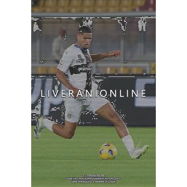 Simon Sohm of Parma Calcio during the Coppa Italia round of 16 match between US Lecce and Parma Calcio on November 1, 2023 at Via del Mare Stadium in Lecce, Italy. Photo by Emmanuele Mastrodonato/ag. Aldo Liverani sas