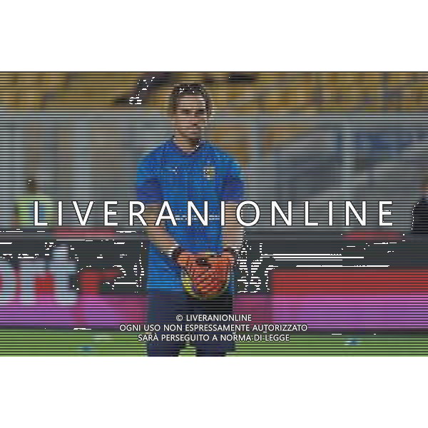 Leandro Chichizola of Parma Calcio during the Coppa Italia round of 16 match between US Lecce and Parma Calcio on November 1, 2023 at Via del Mare Stadium in Lecce, Italy. Photo by Emmanuele Mastrodonato/ag. Aldo Liverani sas