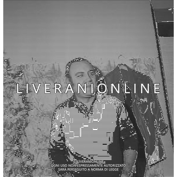 Neg- RETROSPETTIVA CLAUDIO VILLA CANTANTE NELLA FOTO A MILANO NEL DICEMBRE DEL 1970 AG ALDO LIVERANI SAS