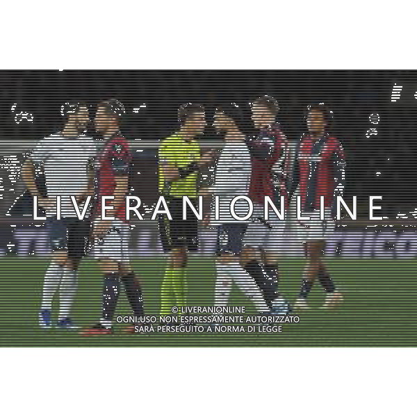 Bologna vs Lazio - Campionato Serie A TIM - 11 giornata - Stadio Renato Dall\'Ara - Bologna 03-11-2023 nella foto L\'arbitro La Penna calma Castellanos e Aebischer ©Federico Gaetano / AGENZIA ALDO LIVERANI SAS