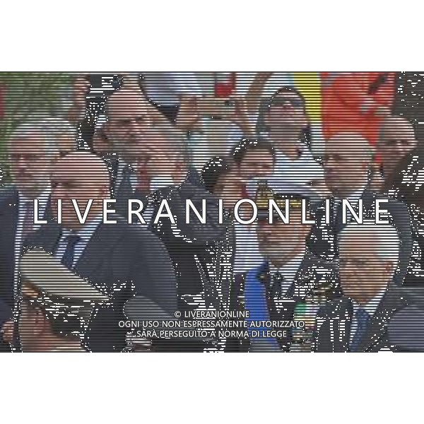 4-11-2023. Sergio Mattarella, presidente della Repubblica italiana, in visita a Cagliari, zona autorità portuale in Via Roma, in occasione della festa delle forze armate.. Foto Salvatore Moi/Agenzia Aldo Liverani s.a.s. Nella foto: Sergio Mattarella, presidente della Repubblica Italiana con Guido Crosetto ministro della difesa ©MOI Salvatore /AGENZIA ALDO LIVERANI SAS