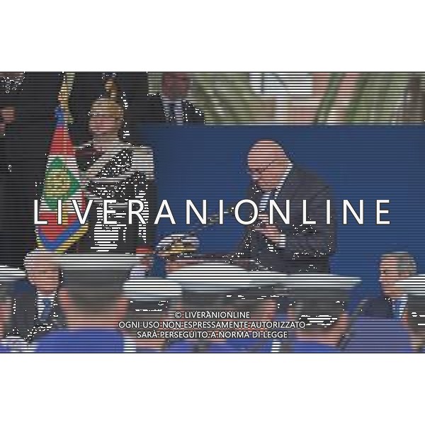 4-11-2023. Sergio Mattarella, presidente della Repubblica italiana, in visita a Cagliari, zona autorità portuale in Via Roma, in occasione della festa delle forze armate.. Foto Salvatore Moi/Agenzia Aldo Liverani s.a.s. Nella foto: da sinistra a destra, Sergio Mattarella, presidente della Repubblica Italiana, Guido Crosetto, ministro della difesa Italiana ©MOI Salvatore /AGENZIA ALDO LIVERANI SAS