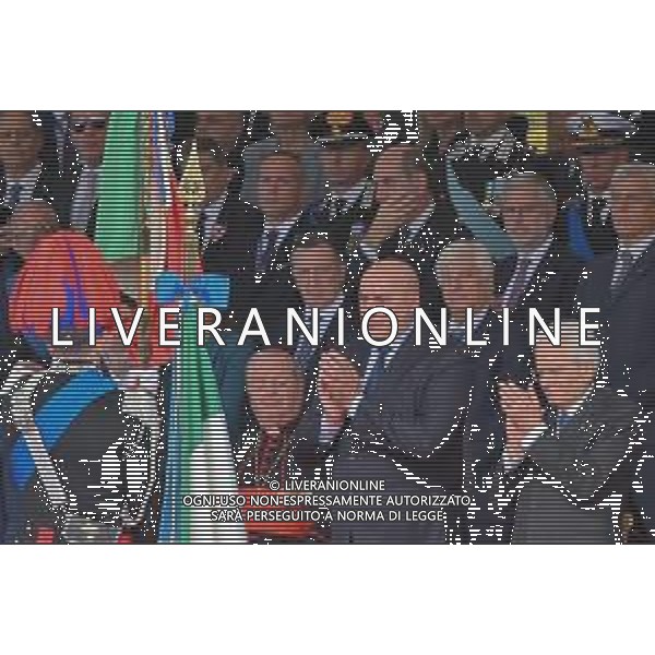 4-11-2023. Sergio Mattarella, presidente della Repubblica italiana, in visita a Cagliari, zona autorità portuale in Via Roma, in occasione della festa delle forze armate.. Foto Salvatore Moi/Agenzia Aldo Liverani s.a.s. Nella foto: da destra a sinistra, Sergio Mattarella, presidente della Repubblica Italiana, Guido Crosetto, ministro della difesa Italiana ©MOI Salvatore /AGENZIA ALDO LIVERANI SAS