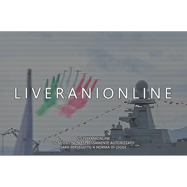 4-11-2023. Sergio Mattarella, presidente della Repubblica italiana, in visita a Cagliari, zona autorità portuale in Via Roma, in occasione della festa delle forze armate.. Foto Salvatore Moi/Agenzia Aldo Liverani s.a.s. Nella foto: Pattuglia acrobatica aereonautica italiana frecce tricolori ©MOI Salvatore /AGENZIA ALDO LIVERANI SAS