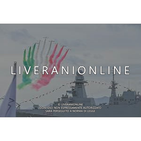 4-11-2023. Sergio Mattarella, presidente della Repubblica italiana, in visita a Cagliari, zona autorità portuale in Via Roma, in occasione della festa delle forze armate.. Foto Salvatore Moi/Agenzia Aldo Liverani s.a.s. Nella foto: Pattuglia acrobatica aereonautica italiana frecce tricolori ©MOI Salvatore /AGENZIA ALDO LIVERANI SAS