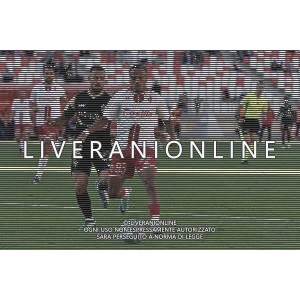 Mehdi Dorval of SSC Bari and Marcello Falzerano of Ascoli Calcio during the Italian Serie B match SSC Bari vs Ascoli Calcio on November 4, 2023 at the San Nicola stadium in Bari, Italy. Photo by Emmanuele Mastrodonato/ag. Aldo Liverani sas/AGENZIA ALDO LIVERANI SAS