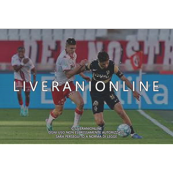 Samuel Giovane of Ascoli Calcio and Ilias Koutsoupias of SSC Bari during the Italian Serie B match SSC Bari vs Ascoli Calcio on November 4, 2023 at the San Nicola stadium in Bari, Italy. Photo by Emmanuele Mastrodonato/ag. Aldo Liverani sas/AGENZIA ALDO LIVERANI SAS