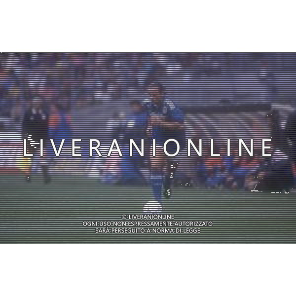 DIAP-RETROSPETTIVA EROS RAMAZZOTTI CANTANTE NELLA FOTO EROS RAMAZZOTTI CON GIOVANNI TRAPATTONI NELL\'ANNO 1992 CON LA NAZIONALE CANTANTI AG ALDO LIVERANI SAS