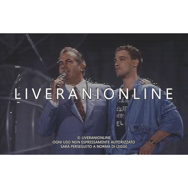 DIAP-RETROSPETTIVA EROS RAMAZZOTTI CANTANTE NELLA FOTO EROS RAMAZZOTTI NELL\'ANNO 1986 CON VITTORIO SALVETTI AL FESTIVALBAR AG ALDO LIVERANI SAS   