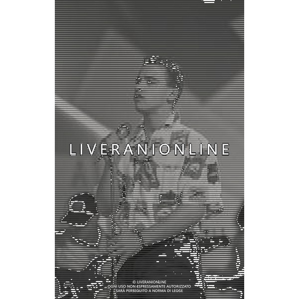 NEG-RETROSPETTIVA EROS RAMAZZOTTI CANTANTE NELLA FOTO EROS RAMAZZOTTI NELL\'ANNO 1986 A SAINT VINCENT AG ALDO LIVERANI SAS 