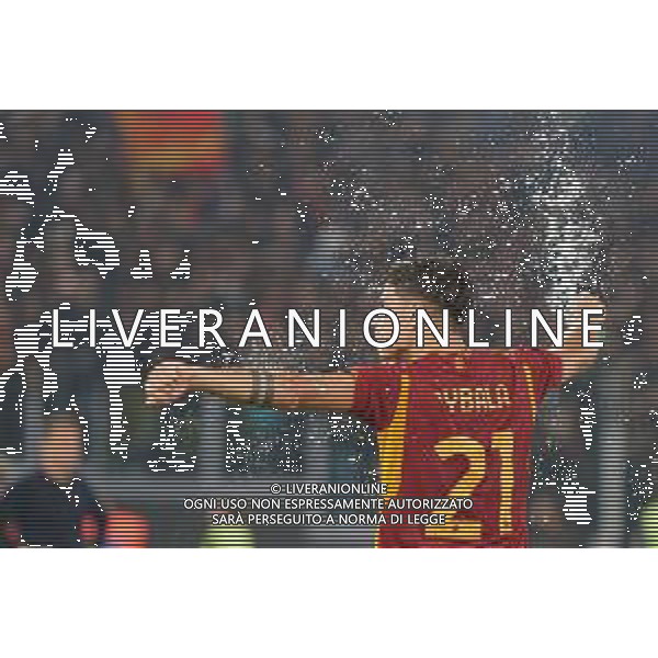 Paulo Dybala of AS Roma celebrates the victory during the Italian soccer Serie A match AS Roma vs US Lecce on November 5, 2023 at Olympic Stadium in Rome, Italy. Photo by Emmanuele Mastrodonato/ag. Aldo Liverani sas