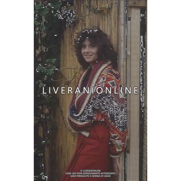 DIAP-RETROSPETTIVA GIGLIOLA CINQUETTI CANTANTE NELLA FOTO GIGLIOLA CINQUETTI NELL\'ANNO 1986 AG ALDO LIVERANI SAS